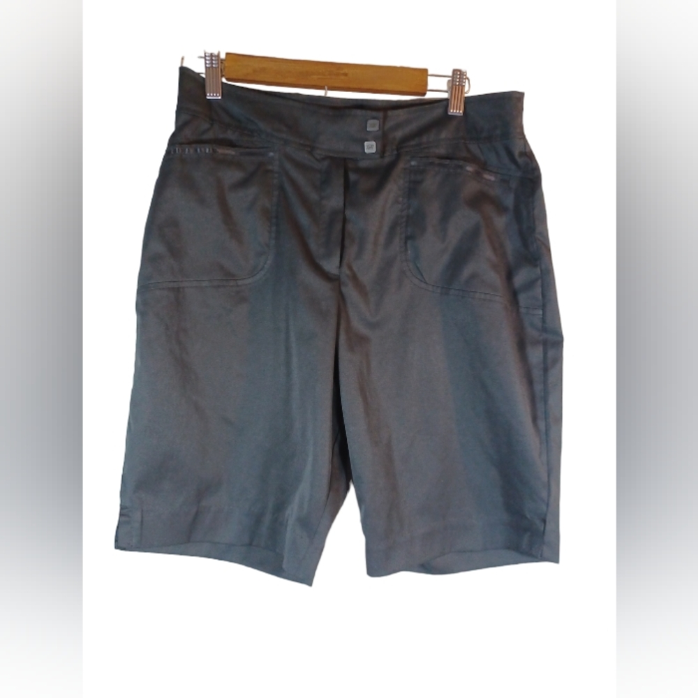 Tail Women's Golf Shorts Size 12 Color Black